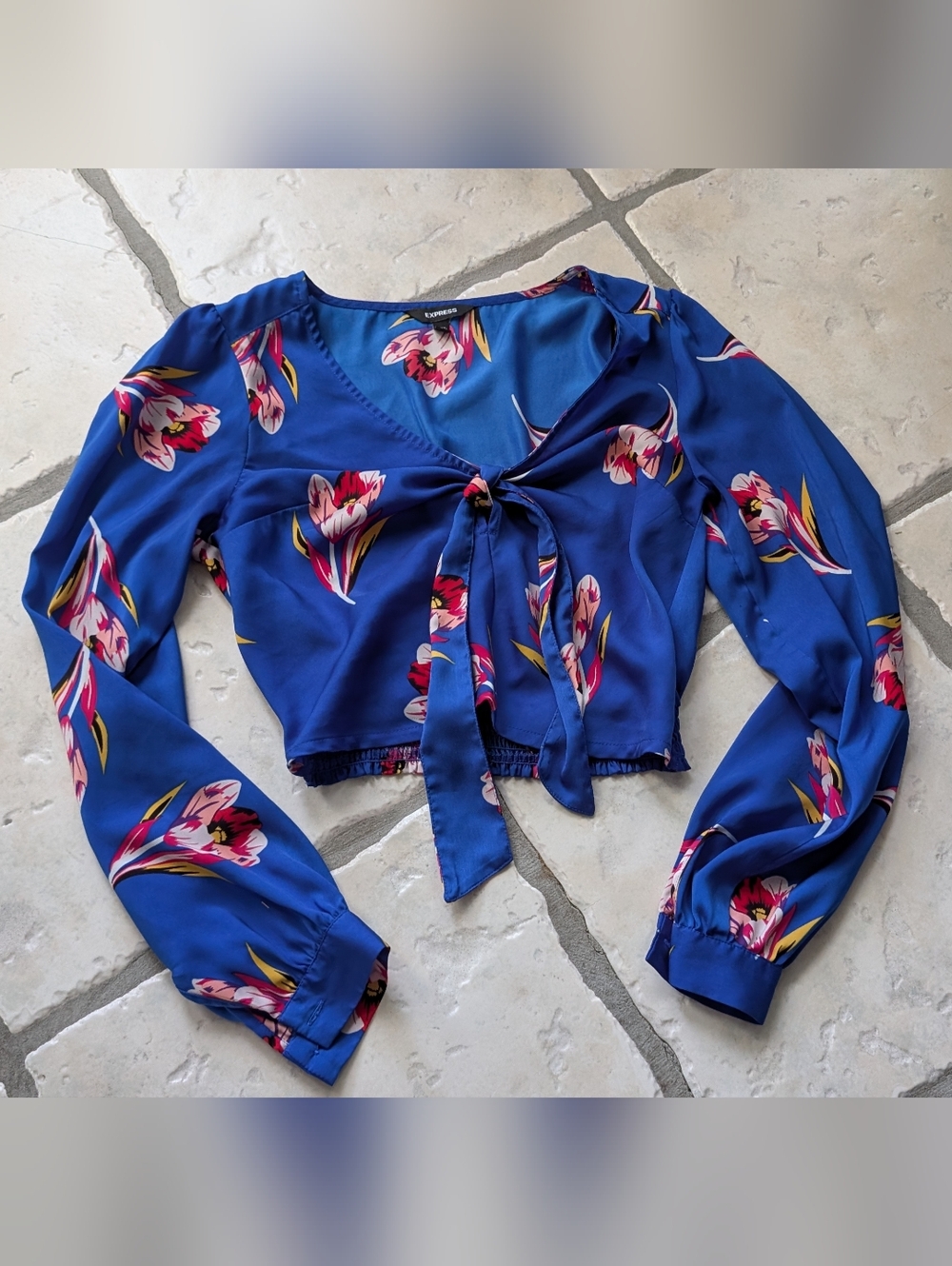 Express Blue Floral Tropical Cropped Tie Front Top